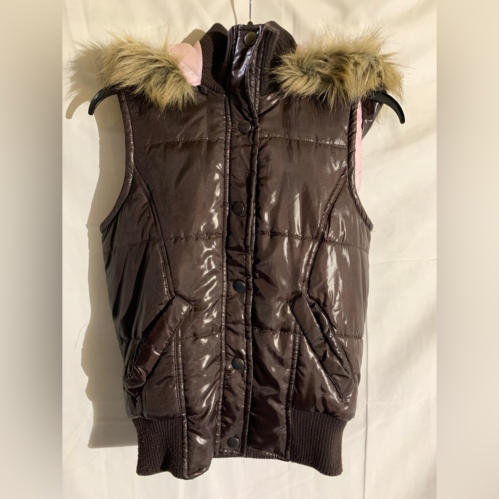 Girl’s Miss Attitude Puffer Vest Jacket with Removable Hood, Size XL 16, Brown